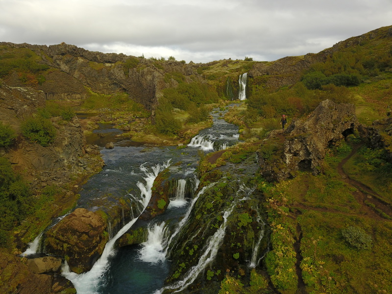 2017-09-03-Iceland-128-Gjain-Garden-of-the-Gods-drone.JPG