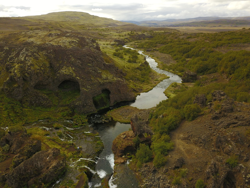 2017-09-03-Iceland-138-Gjain-Garden-of-the-Gods-drone.JPG