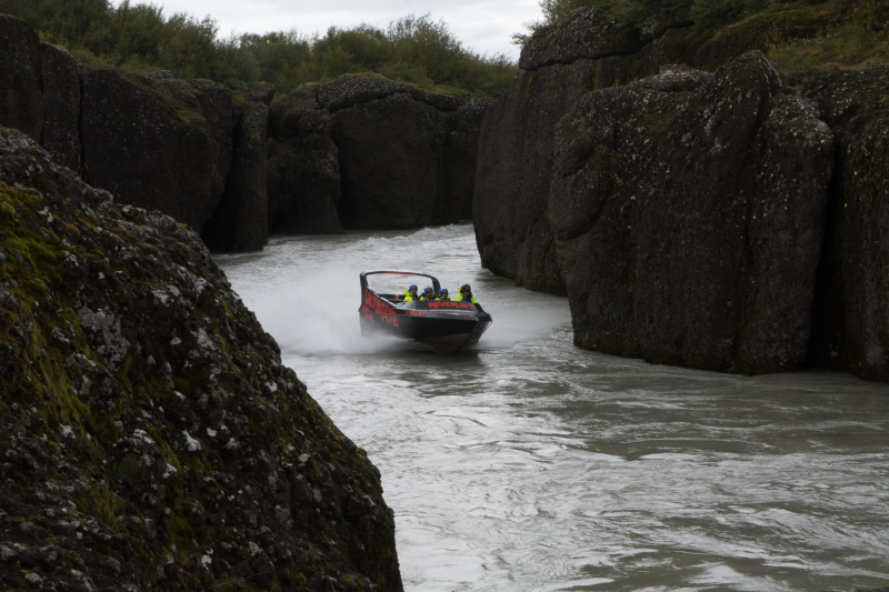 2017-09-04-Iceland-108-Bruarhloo-slot-canyon-jet-boat.jpg