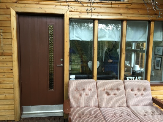 2017-08-27-Iceland-02-Northern-Lights-Cabin-in-Husafell-Kris.JPG