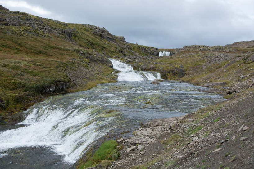 2017-08-28-Iceland-055-Highway-60-waterfall.jpg