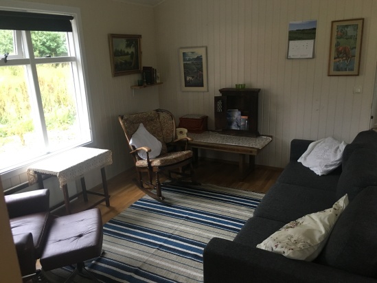 2017-08-28-Iceland-114-Holl-Farm-AirBNB.JPG
