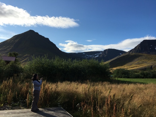2017-08-29-Iceland-017-Holl-Farm-AirBNB.JPG