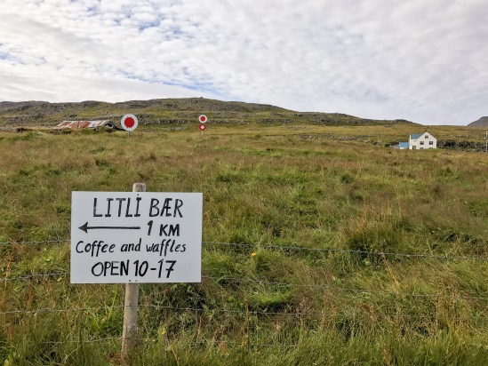 2017-08-29-Iceland-073-near-LitliBaer-coffee-waffles-house.jpg