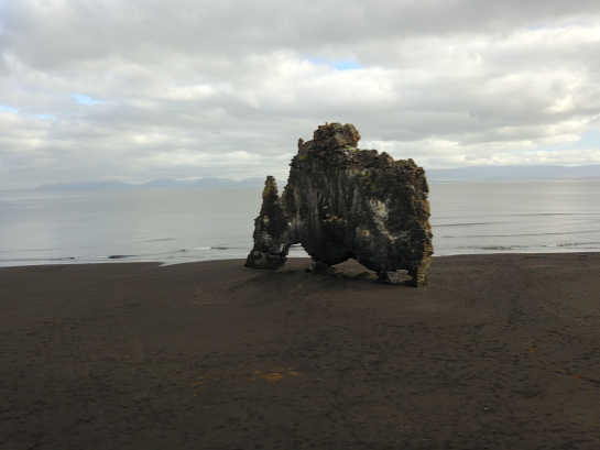 2017-08-30-Iceland-022-HvItserkur-drone.JPG