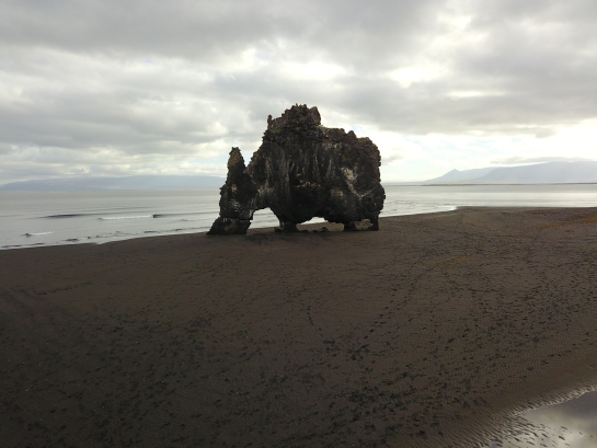 2017-08-30-Iceland-027-HvItserkur-drone.JPG