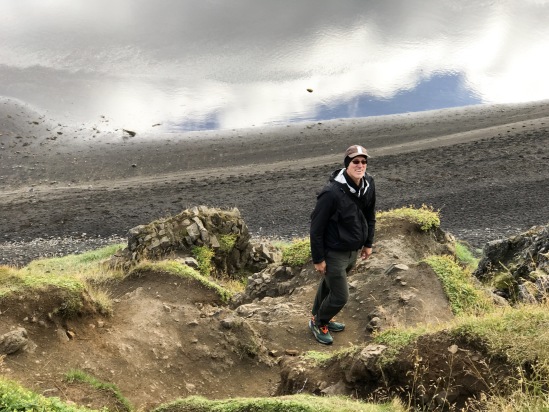 2017-08-30-Iceland-030-HvItserkur-Travis.jpg