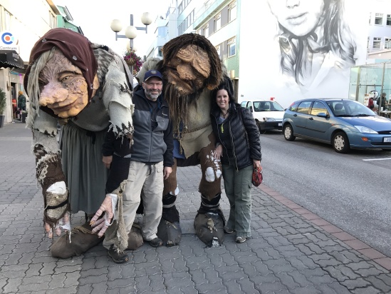 2017-08-30-Iceland-082-Akureyri-Trolls-Bill-Kris.JPG