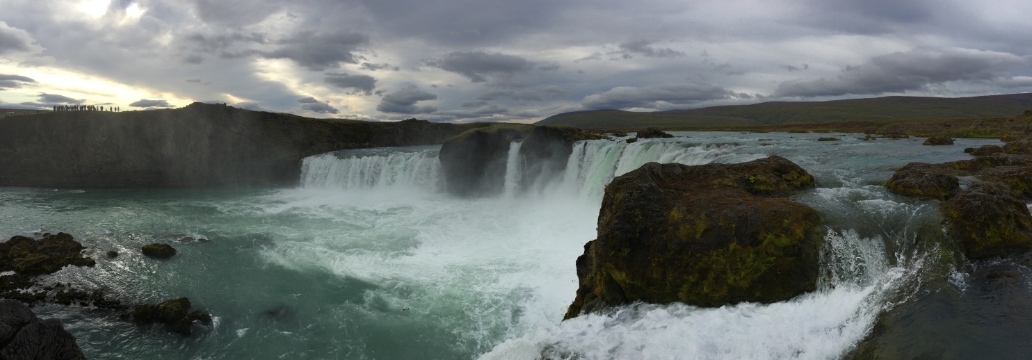 2017-08-31-Iceland-027-Gooafoss-Waterfall.JPG