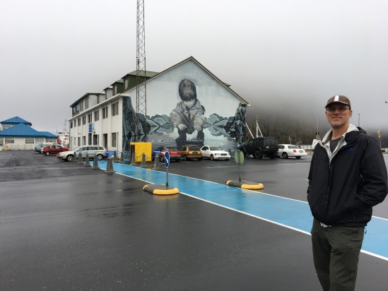 2017-09-03-Iceland-005-Vestmannaeyjar-small-volcanic-island-Travis-mural.JPG