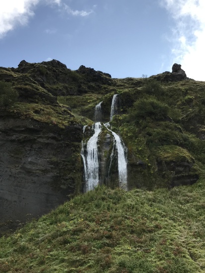 2017-09-03-Iceland-041-Seljalandsfoss.JPG
