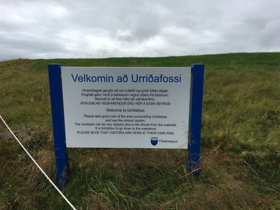 2017-09-03-Iceland-045-Urrioafoss-sign.JPG