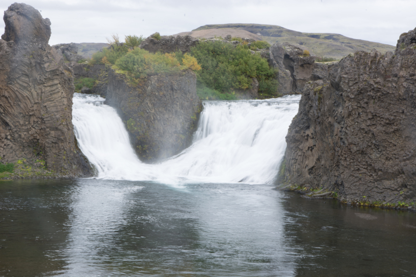 2017-09-03-Iceland-065-Hjalparfoss.jpg