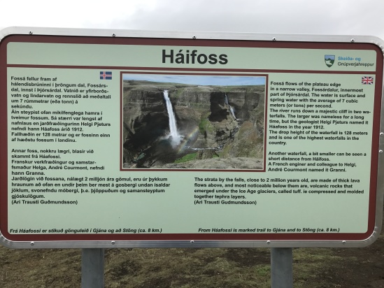 2017-09-03-Iceland-084-Haifoss-sign.JPG