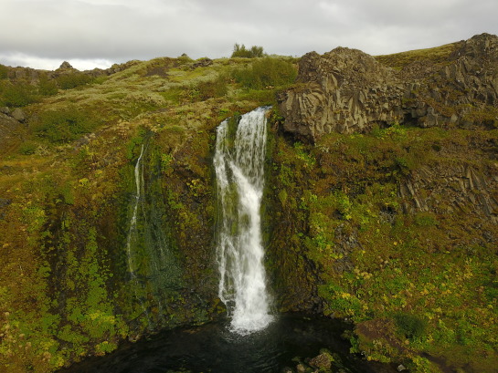 2017-09-03-Iceland-130-Gjain-Garden-of-the-Gods-drone.JPG