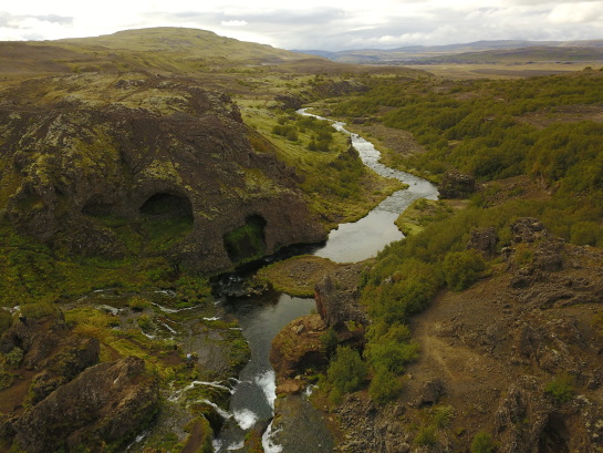 2017-09-03-Iceland-138-Gjain-Garden-of-the-Gods-drone.JPG