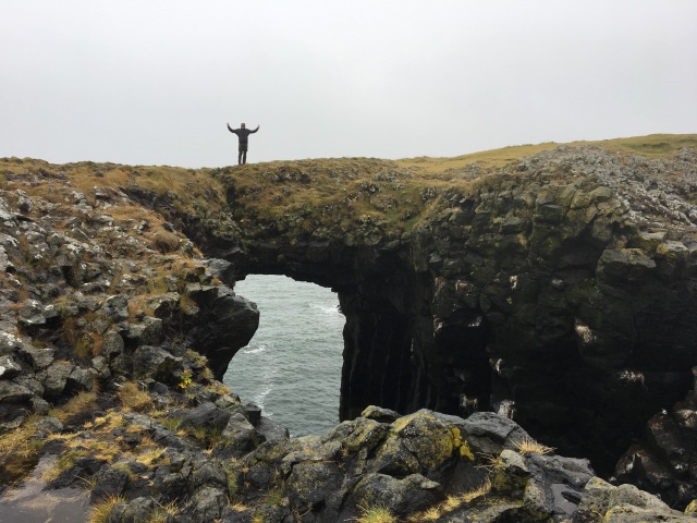 2017/08(August)/Iceland/640x480_2017-08-27-Iceland-26-Arnarstapi-Travis-landshelf.JPG