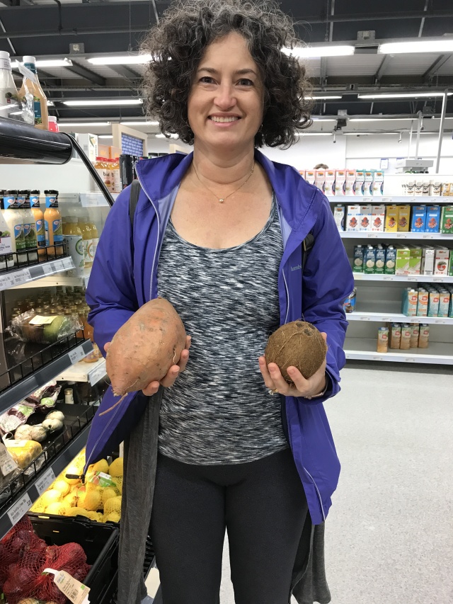 2017-08-29-Iceland-039-Isafjorour-Suzi-sweet-potato-and-coconut-shopping.JPG