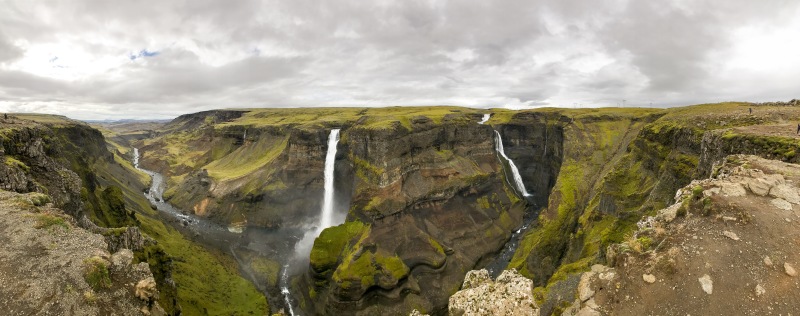 2017-09-03-Iceland-095-Haifoss-panorama-GOOD.jpg