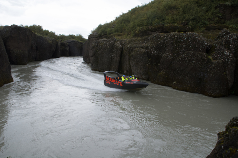 2017-09-04-Iceland-104-Bruarhloo-slot-canyon-jet-boat.jpg
