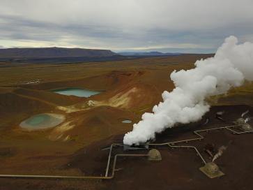 2017-08-31-Iceland-093-Geothermal-power-plant-drone-GOOD.JPG