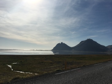 2017-09-01-Iceland-020-bat-shaped-mountain.JPG