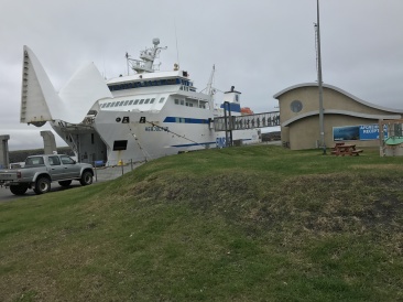 2017-09-02-Iceland-58-Landeyjarhafnarvegur-boat-ferry.JPG