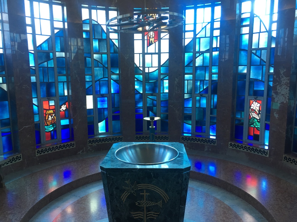 2017-09-24-Rapid-City-Church-where-Travis-was-baptised-1.JPG
