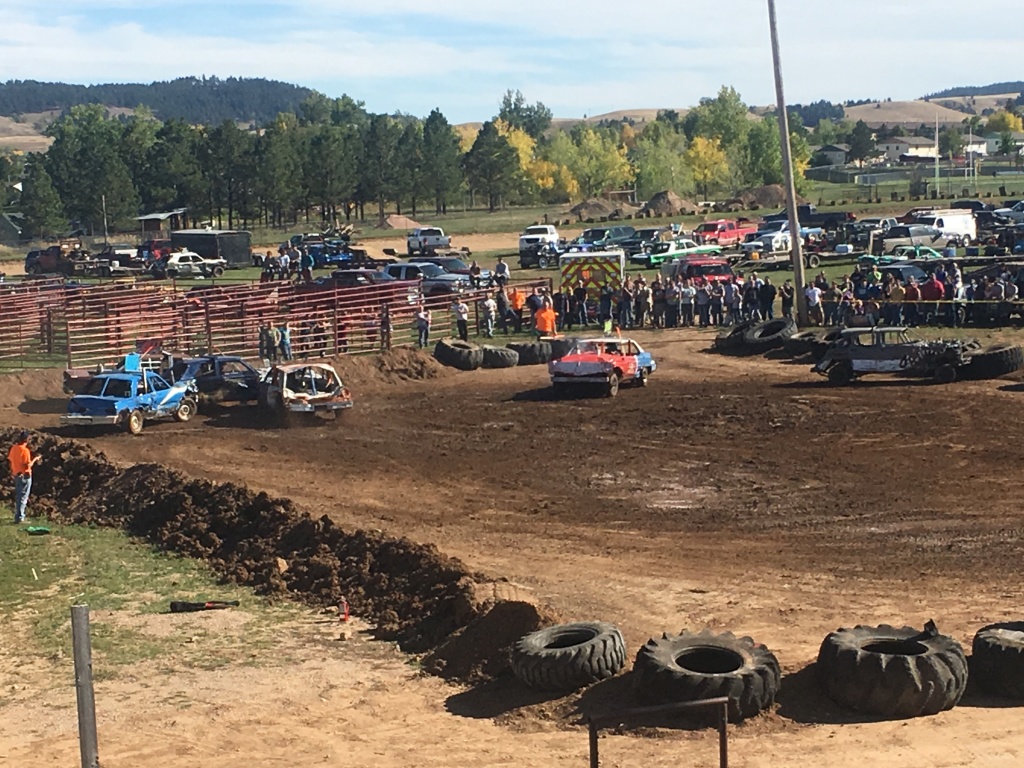 2017/09(September)/Chicago-South-Dakota/1024x768_2017-09-30-Sturgis-Smashup-Derby-04.JPG