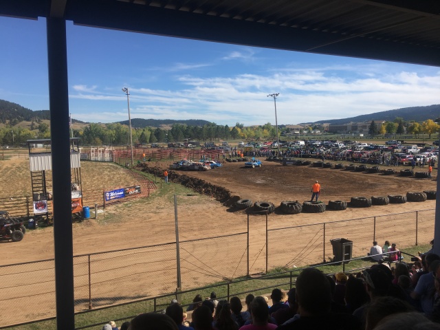 2017/09(September)/Chicago-South-Dakota/640x480_2017-09-30-Sturgis-Smashup-Derby-02.JPG