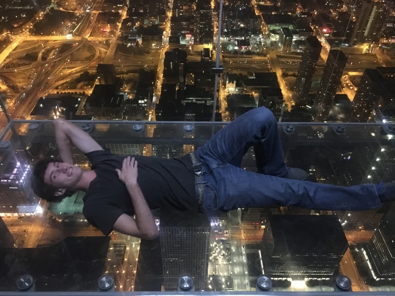 2017/09(September)/Chicago-South-Dakota/800x600_2017-09-23-Chicago-23-Willis-Sears-Tower-Chance.JPG