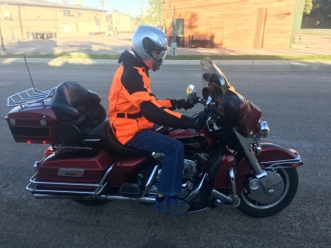 2017-09-26-Chance-on-Jims-Harley-4.JPG