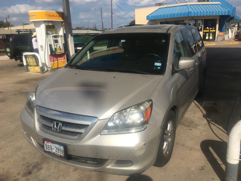 2017-09-17-Hurricane-Harvey-Help-07-Van-alternator-died.JPG