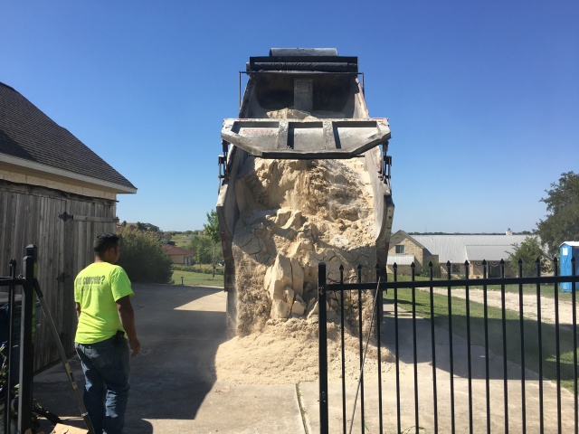 2017/09(September)/Patio-install/640x480_2017-09-07-Patio-Install-6.JPG