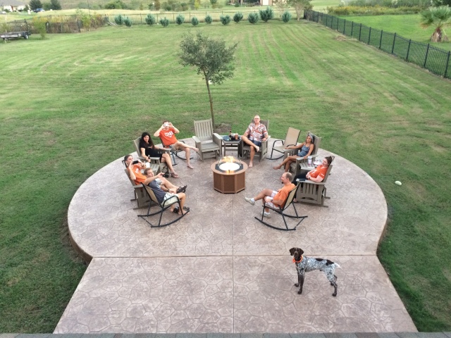 2017-10-14-Patio-Installed-3-Ben-Stan-Kiffin-Steve-Travis-Kavita-Marci-Ren-Blaze.JPG