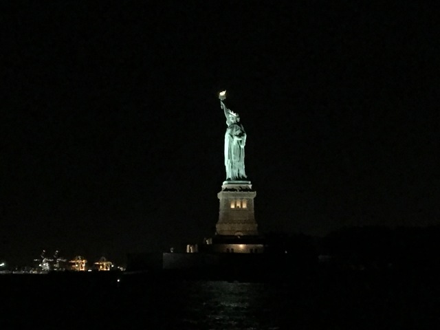 2017/10(October)/NewYorkCity-Suzi/640x480_2017-10-19-Suzi-New-York-City-Work-Trip-20.JPG