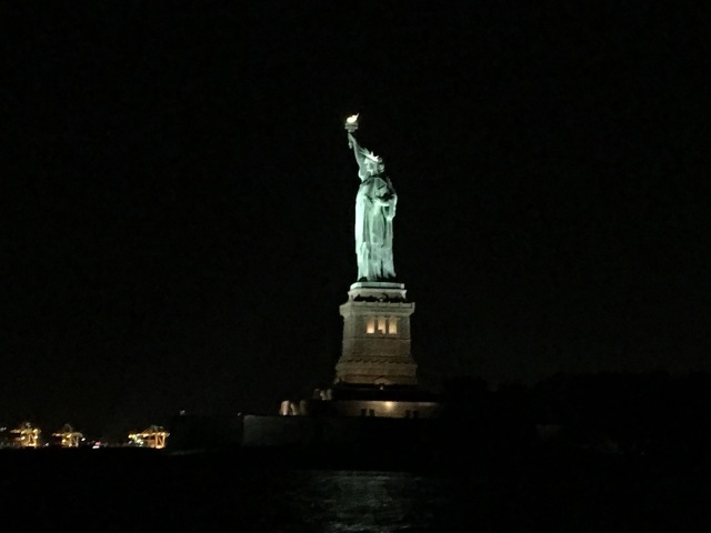 2017/10(October)/NewYorkCity-Suzi/640x480_2017-10-19-Suzi-New-York-City-Work-Trip-22.JPG