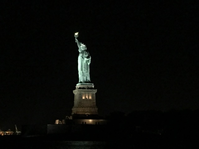 2017/10(October)/NewYorkCity-Suzi/640x480_2017-10-19-Suzi-New-York-City-Work-Trip-24.JPG