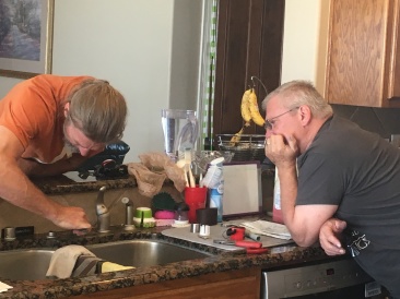 2017-11-25-Kitchen-Faucet-replacement-fail-3-Justin-Jim.JPG