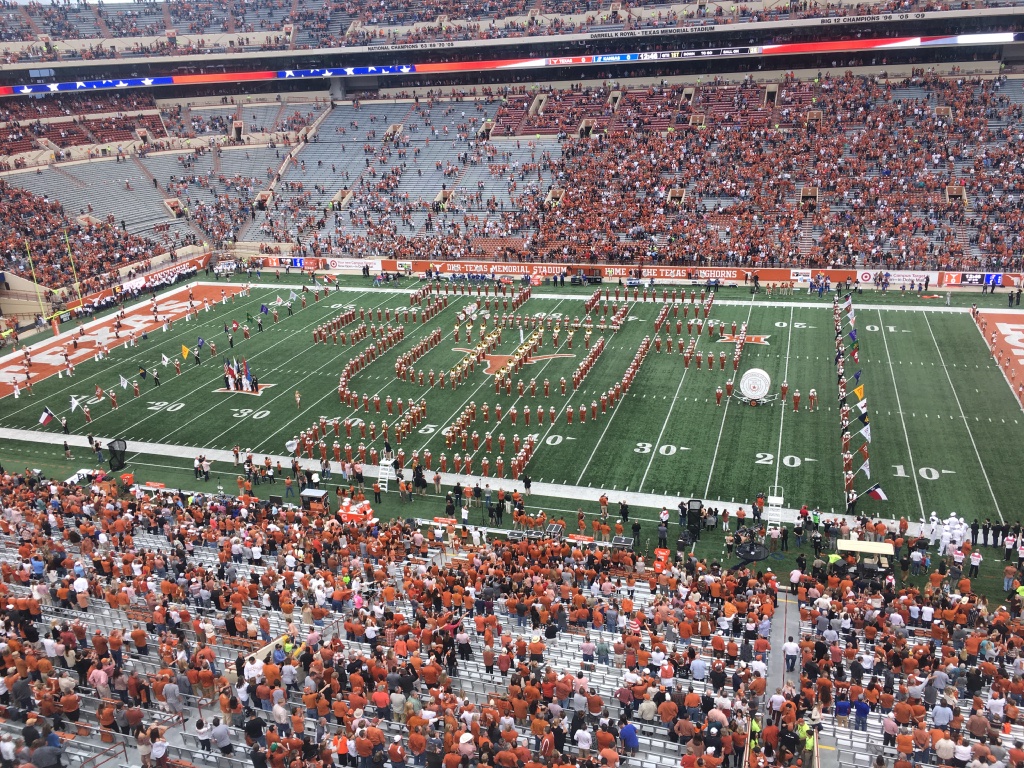 2017/11(November)/Longhorn-Football/1024x768_2017-11-11-Texas-vs-Kansas-Football-18.JPG