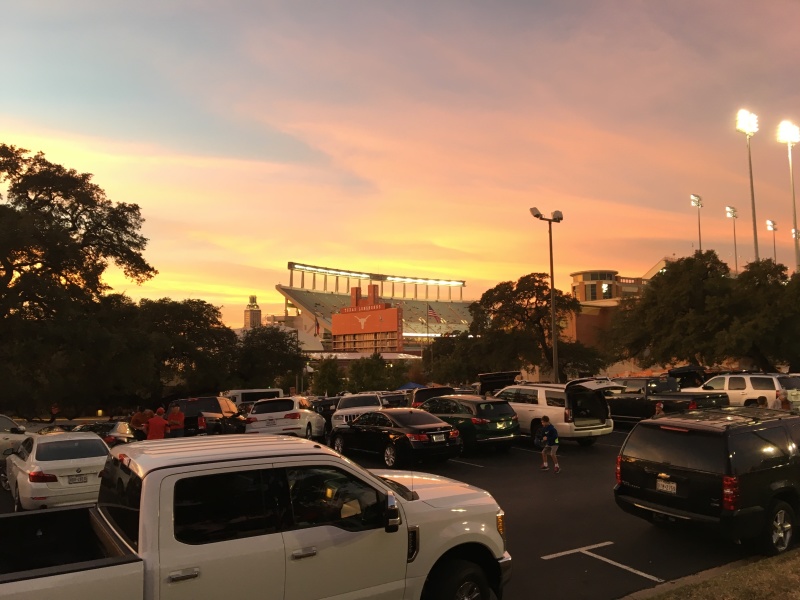 2017/11(November)/Longhorn-Football/800x600_2017-11-24-Texas-vs-Tech-Football-04.JPG
