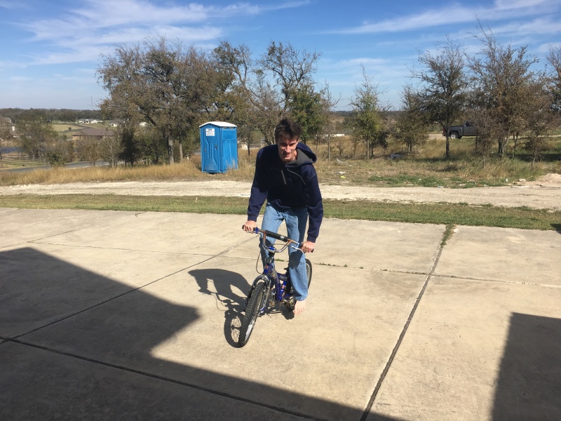 2017/11(November)/RadRover-and-RadCity-eBikes/800x600_2017-11-22-Chance-on-1st-bike-2.JPG