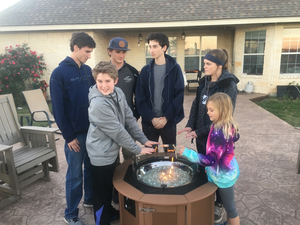 2017/11(November)/Thanksgiving/1024x768_2017-11-23-Thanksgiving-07-Chance-Ian-Vale-Dax-Kyla-Sydney-firepit.JPG