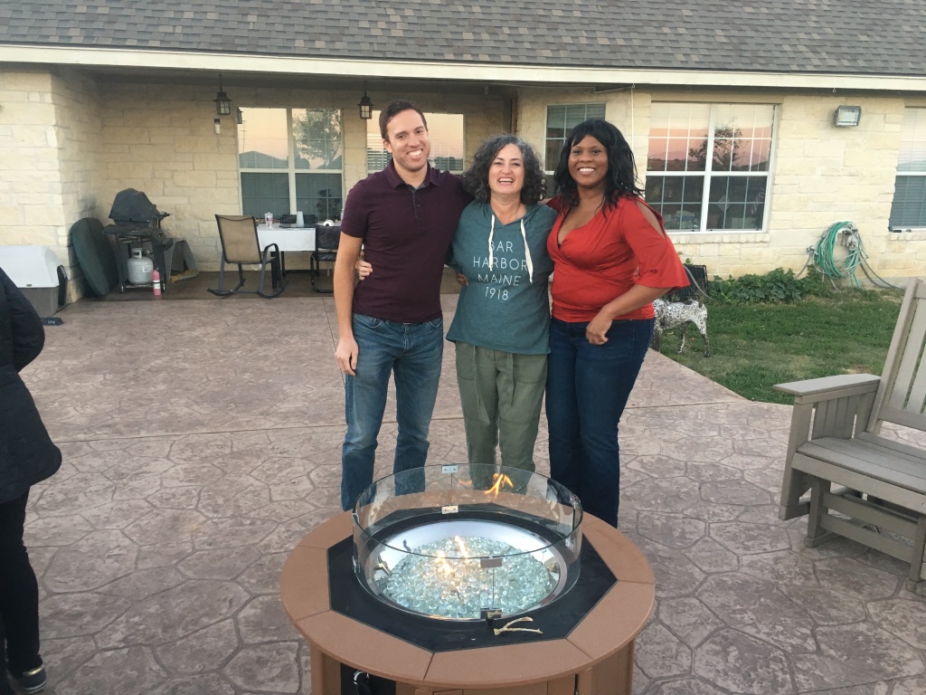 2017/11(November)/Thanksgiving/1024x768_2017-11-23-Thanksgiving-21-Mark-Suzi-Diane.JPG