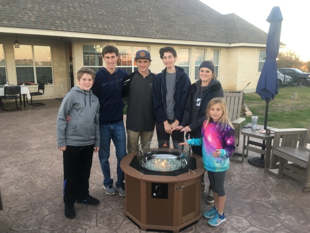 2017/11(November)/Thanksgiving/640x480_2017-11-23-Thanksgiving-09-Chance-Ian-Vale-Dax-Kyla-Sydney-firepit.JPG