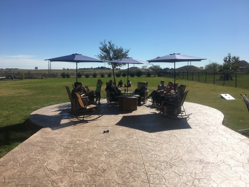 2017-11-23-Thanksgiving-02-Patio-Sydney-Scott-Dax-Vale-Chance-Blaze-jim-Ian-Josh-Justin-Kyla.JPG