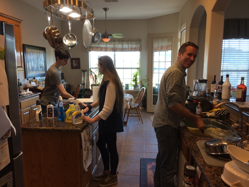 2017/11(November)/Thanksgiving/800x600_2017-11-23-Thanksgiving-04-Dax-Kyla-Josh.JPG