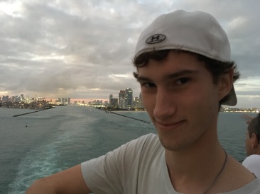 2017-12-17-Cruise-22-Miami-Chance.JPG