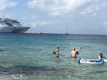 2017-12-19-Cruise-13-Dax-Travis.JPG