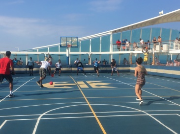 2017-12-21-Cruise-04-Chance-Dodgeball-tournament.JPG